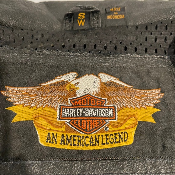 Harley Davidson Leather Jacket - Picture 11 of 14